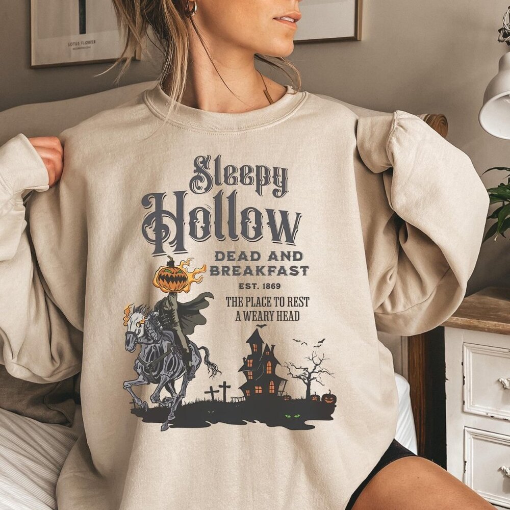 Vintage Halloween Scary Sweatshirt Sleepy Hollow Sweatshirt Headless Horseman